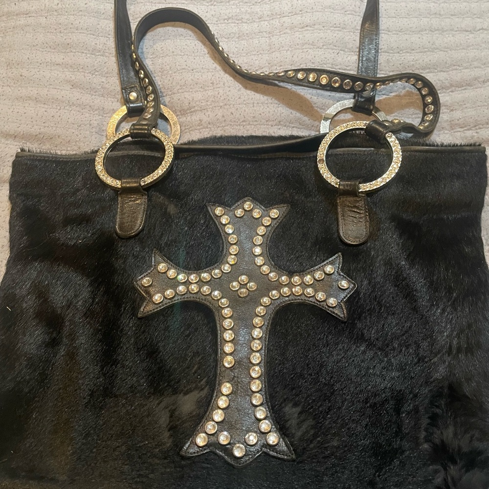 Raviani Garland, TX Black Studded Cross Women Bag leather cowhide